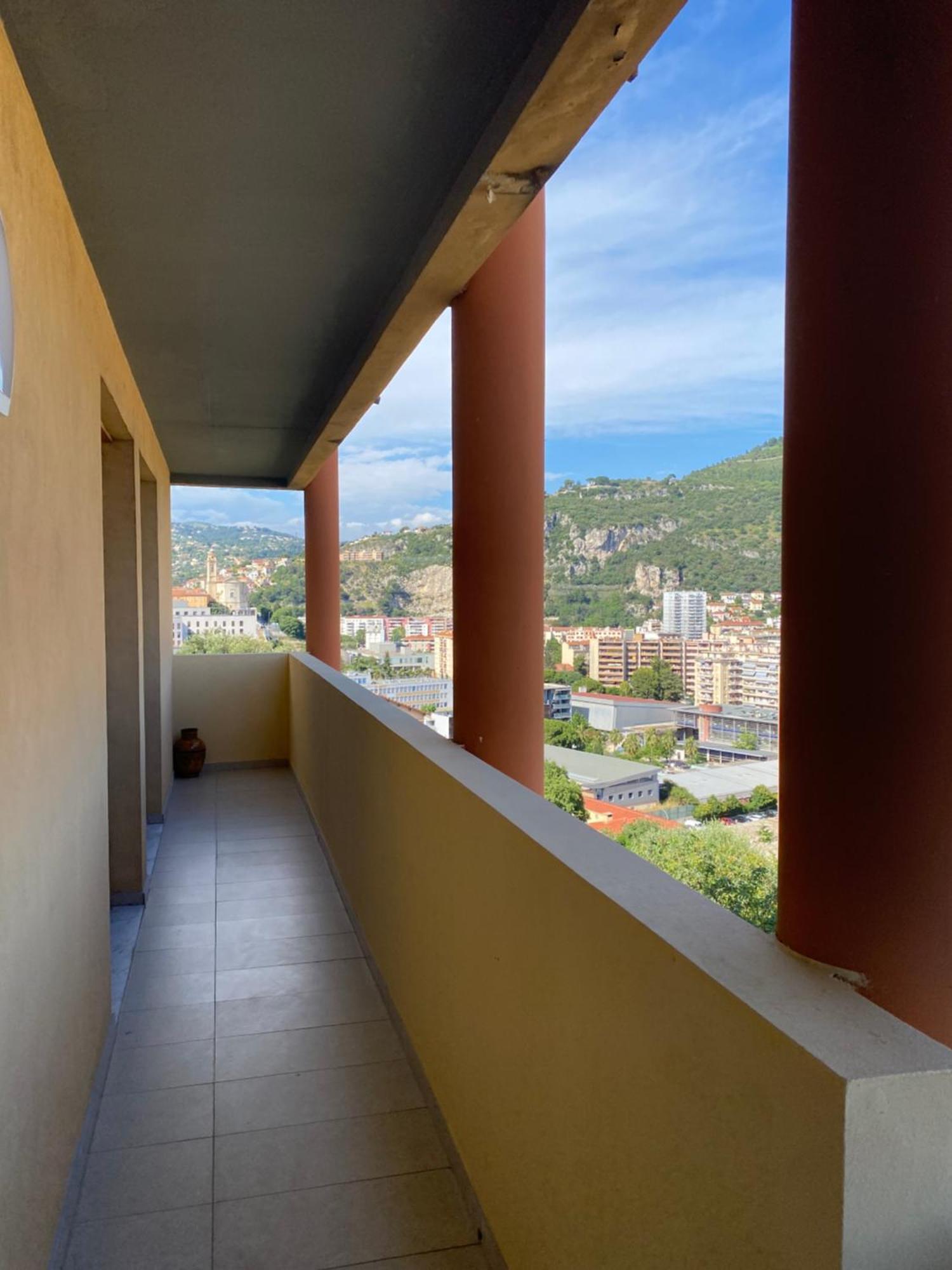 Appartement 02 Vue Panoramique -Wifi- Parking Prive -Nizza Kültér fotó